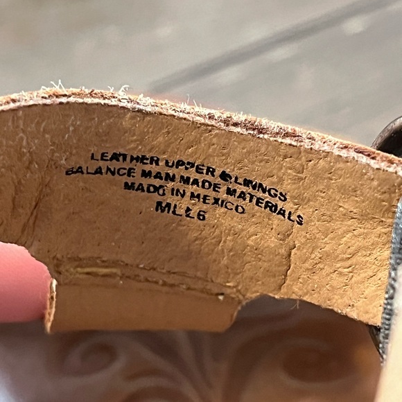 Born Timina Gladiator Sandals Womens size 7 - Picture 4 of 10